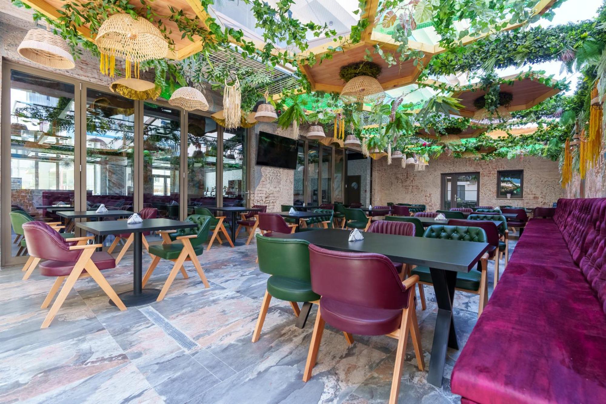 Hotel Kalya Năvodari Eksteriør bilde